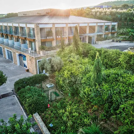 Karpaz Gate Marina Üdülőközpont 4*