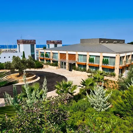 Karpaz Gate Marina 4* Ayia Trias