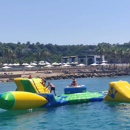 Karpaz Gate Marina