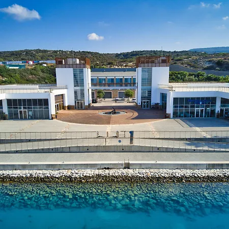 Karpaz Gate Marina Resort Agia Trias