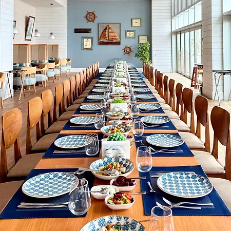 Karpaz Gate Marina 4*