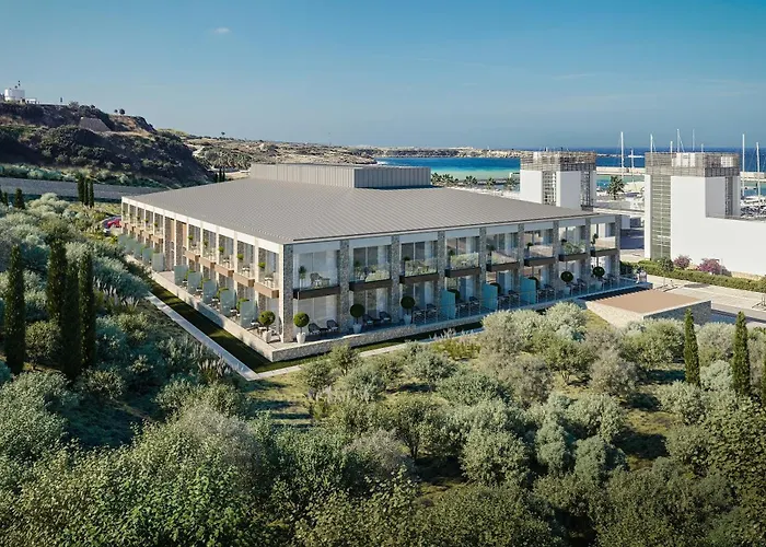 Karpaz Gate Marina Resort 4*