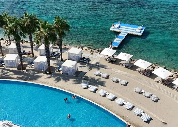 Karpaz Gate Marina 4*